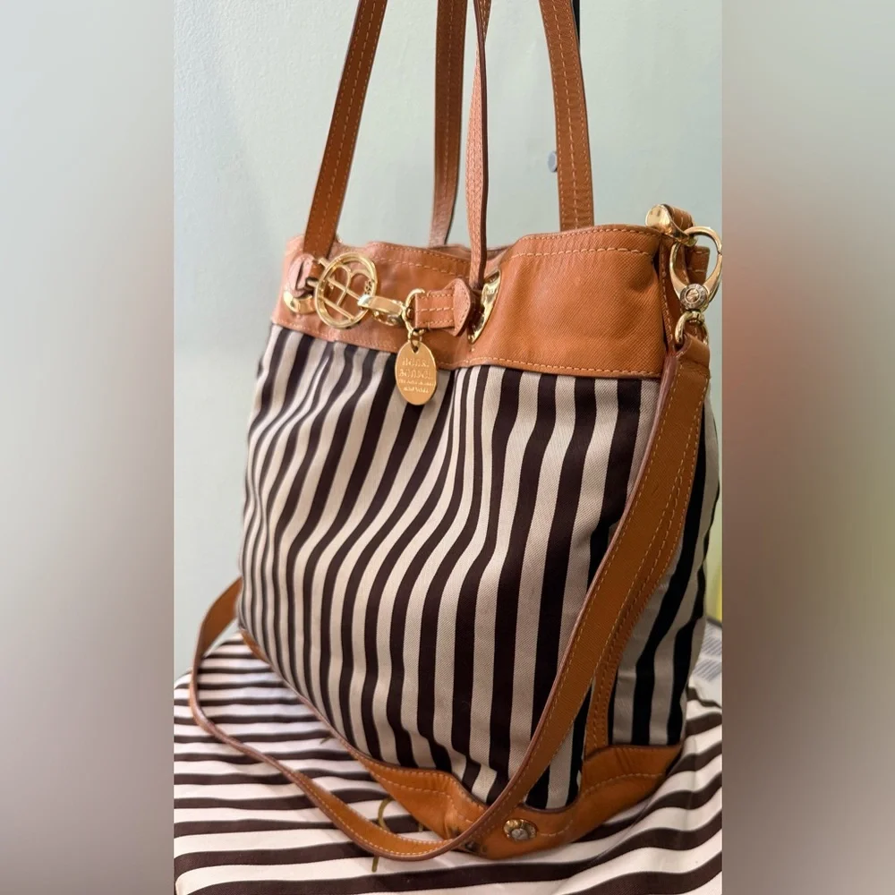 Henri Bendel Centennial Signature Stripe Bucket Crossbody w/ dustbag